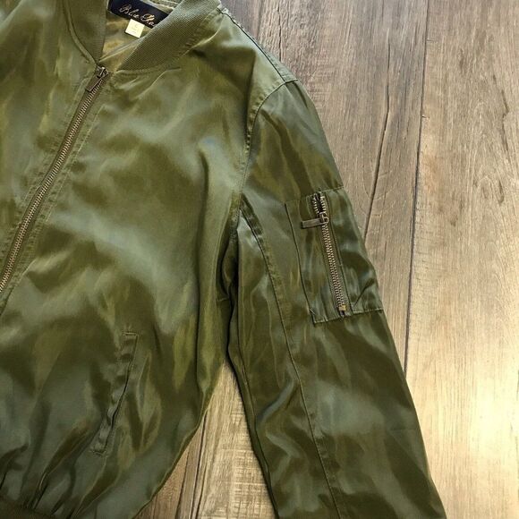 Francesca's Blue Rain Womens Full Zip Olive Green Jacket Style 31396fr Sz Large - Picture 8 of 12